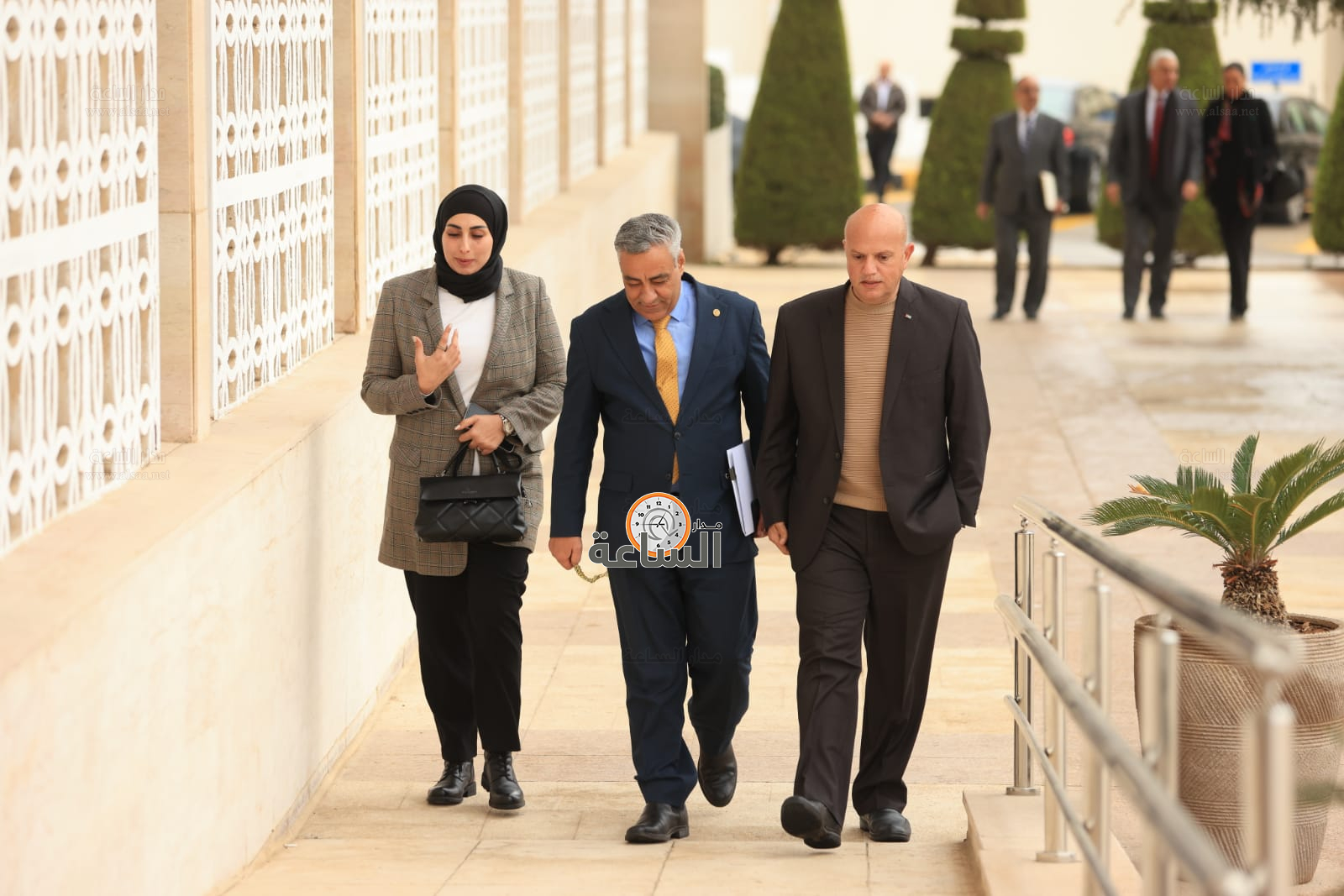 Madar Al-Saa Images 0.3611690551637631