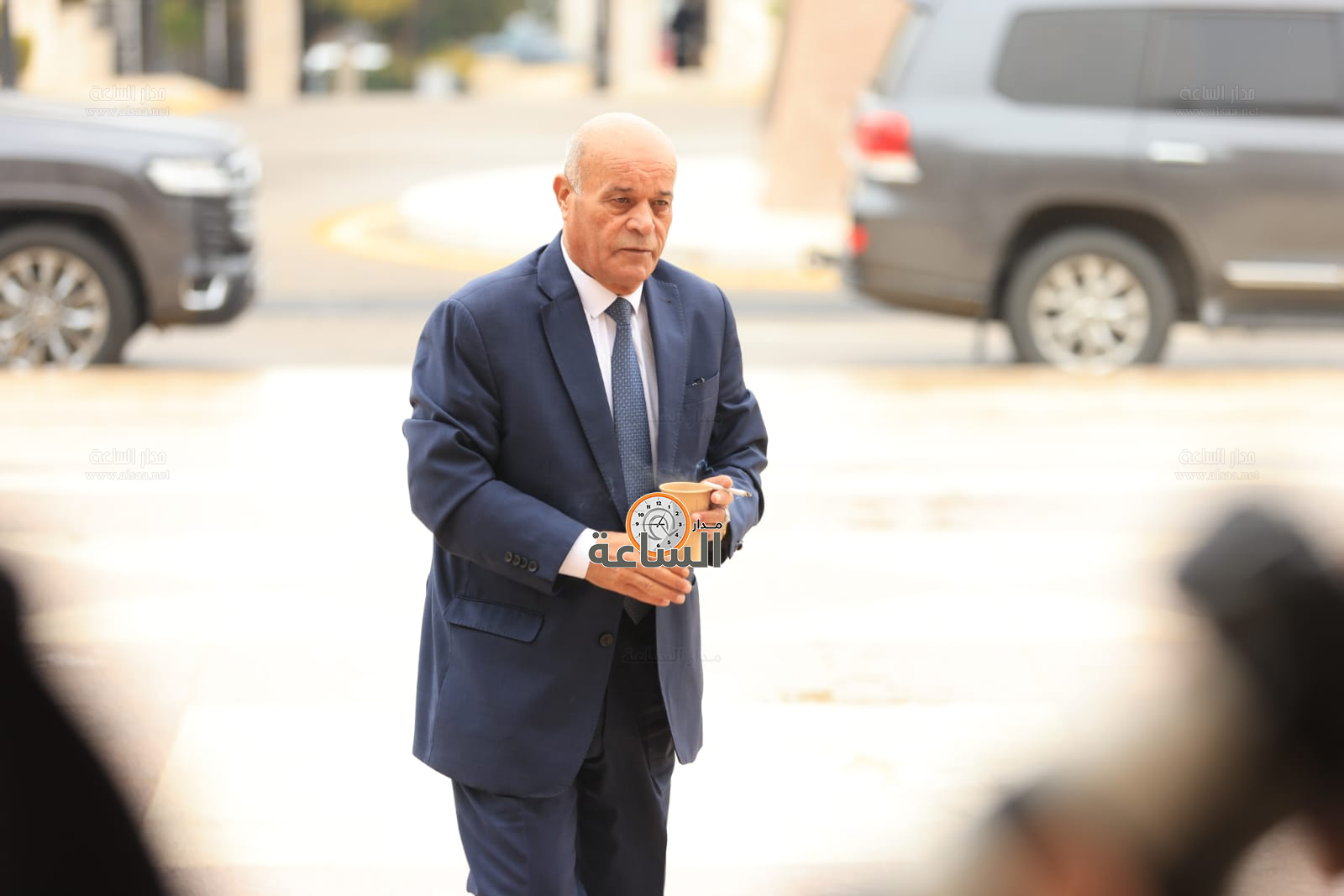 Madar Al-Saa Images 0.4394297361145