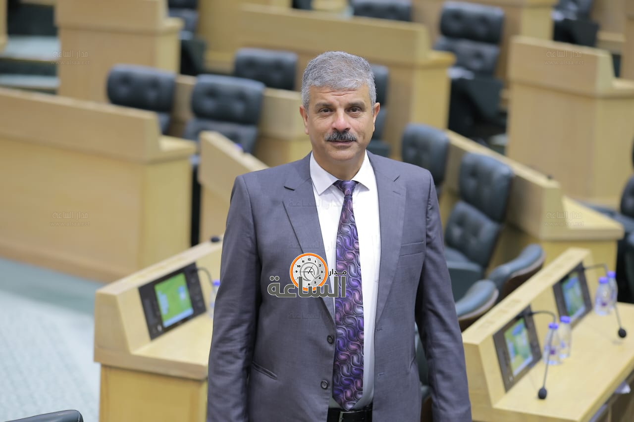 Madar Al-Saa Images 0.1499228262089597