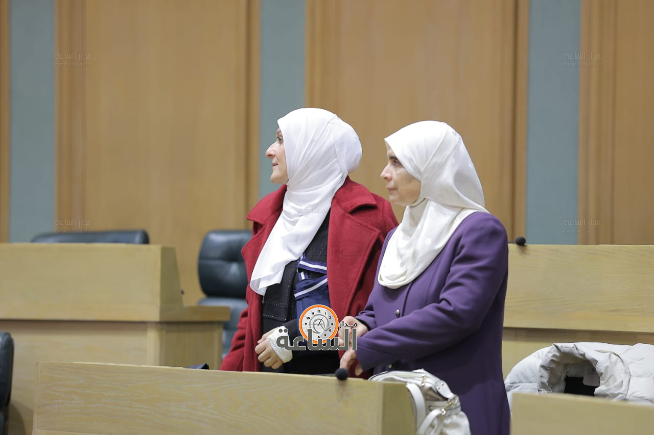 Madar Al-Saa Images 0.40241802163040574