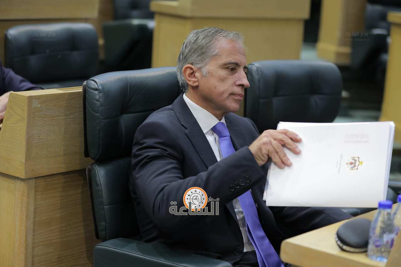 Madar Al-Saa Images 0.07806559236271737