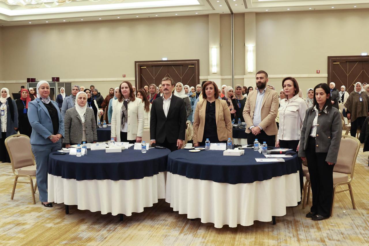 Madar Al-Saa Images 0.14349366732110125