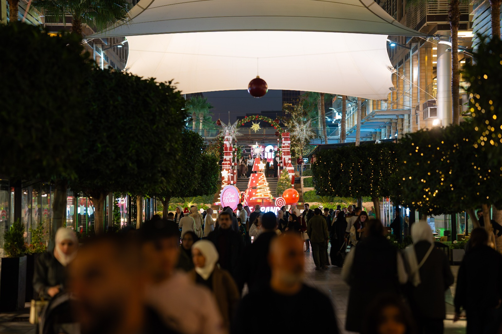 Madar Al-Saa Images 0.7611630546378447