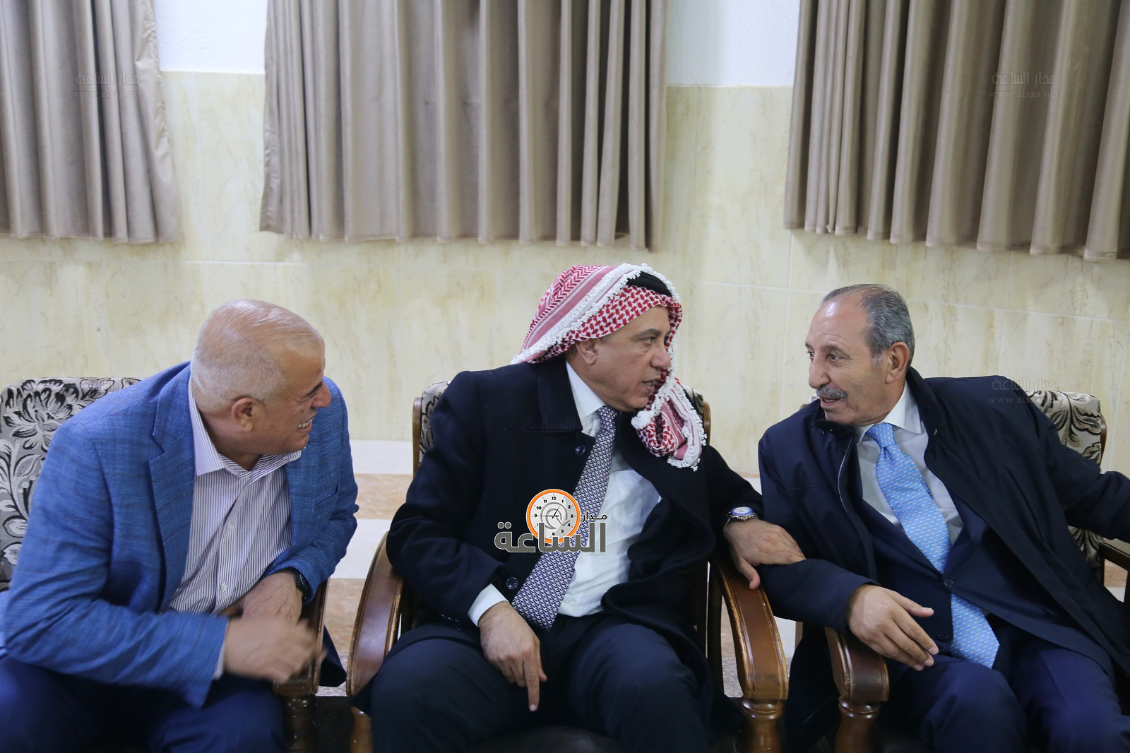 Madar Al-Saa Images 0.4116319885779893