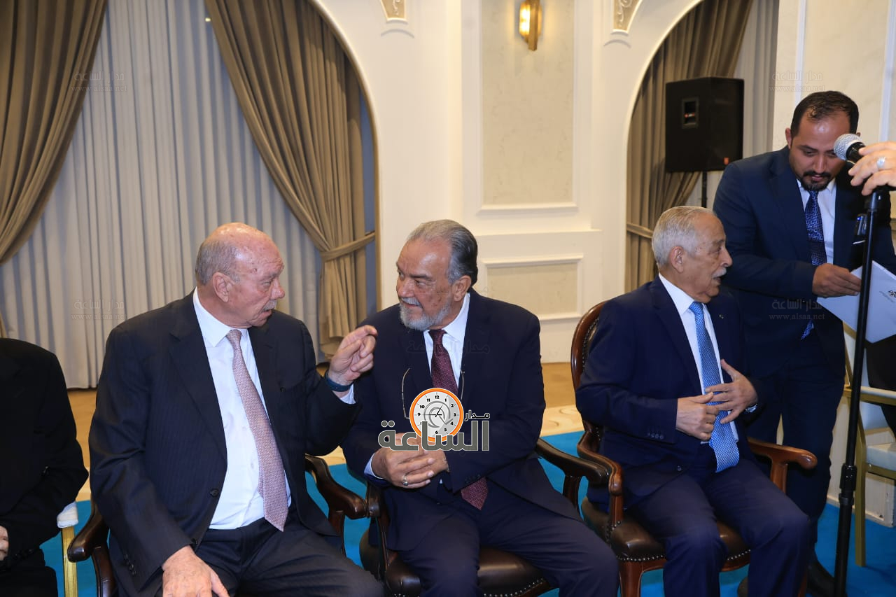 Madar Al-Saa Images 0.17795971986087733