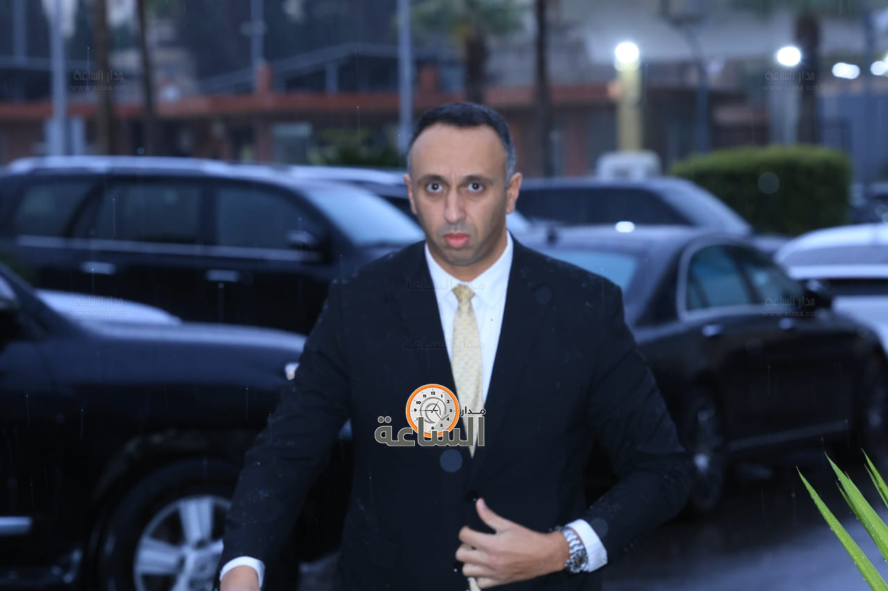 Madar Al-Saa Images 0.4558674855456638