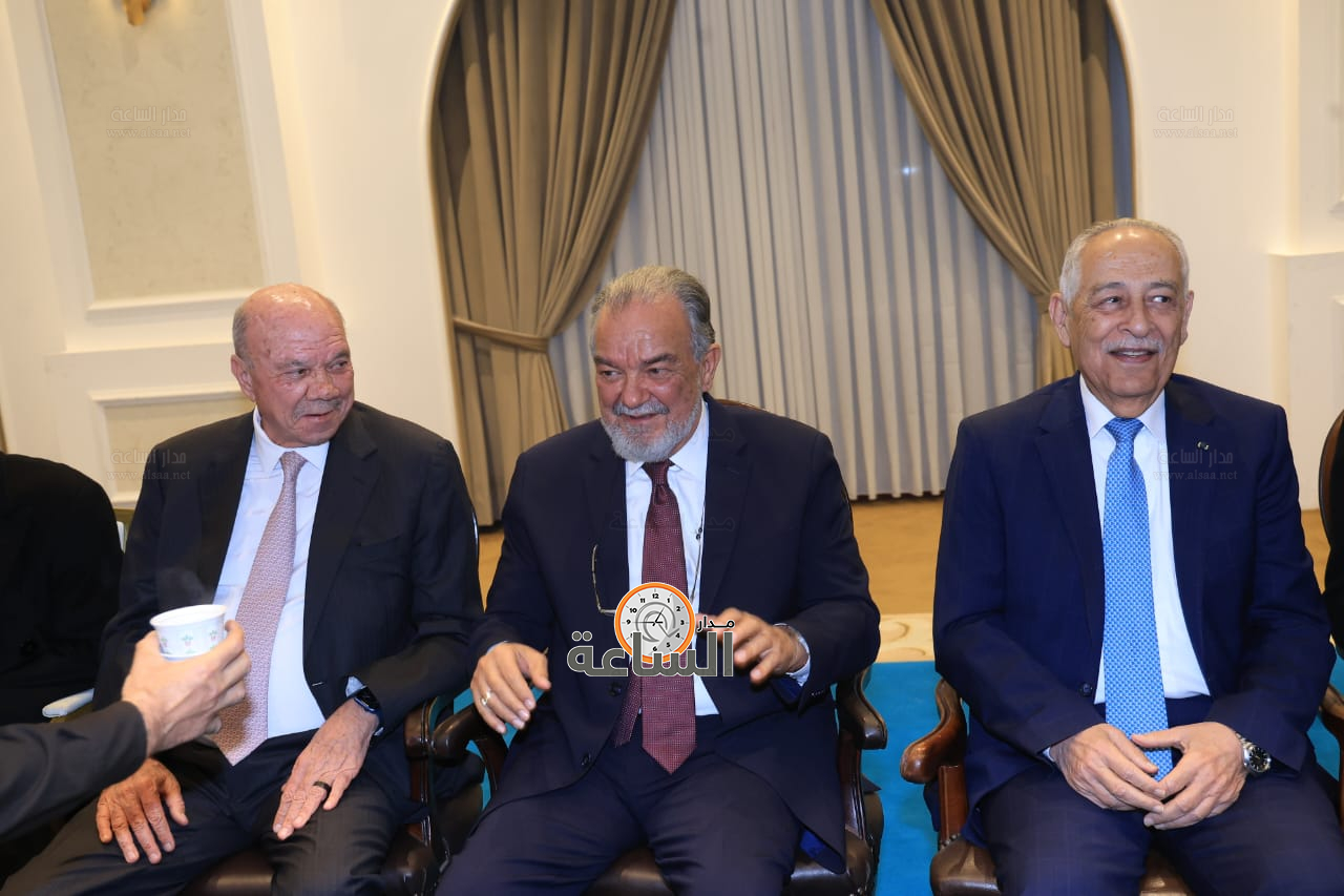 Madar Al-Saa Images 0.5470458987117797