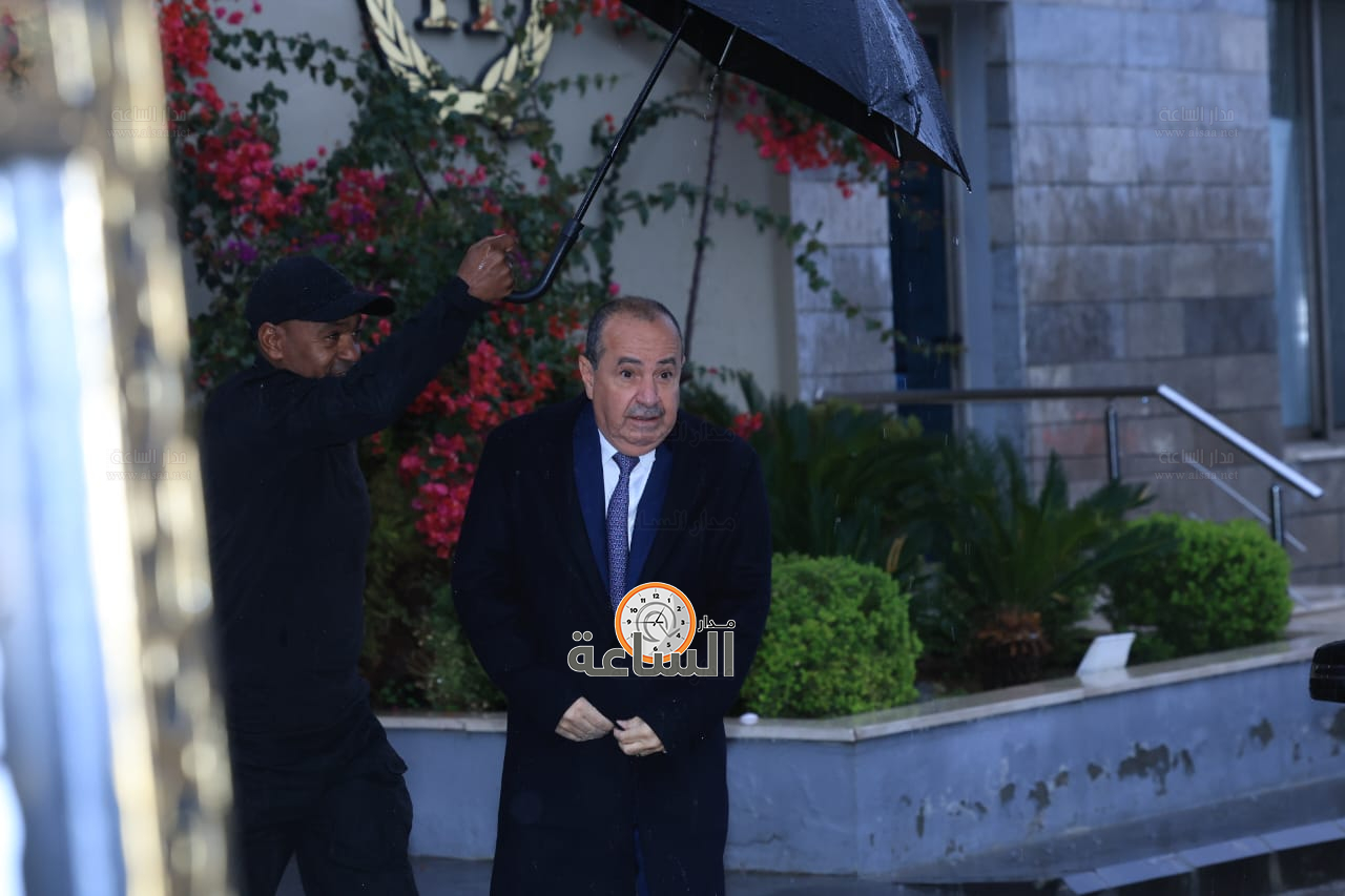 Madar Al-Saa Images 0.2089395256048876