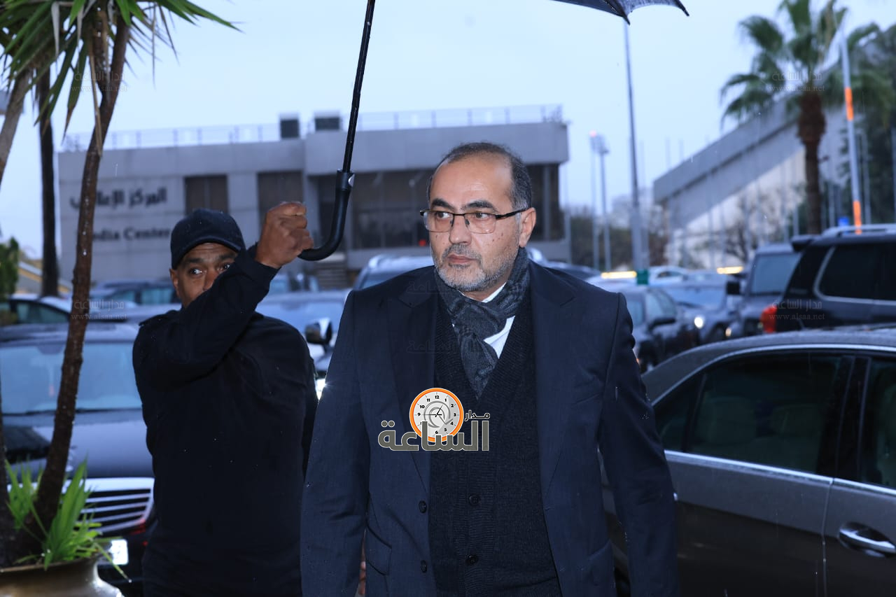 Madar Al-Saa Images 0.44580684239611523