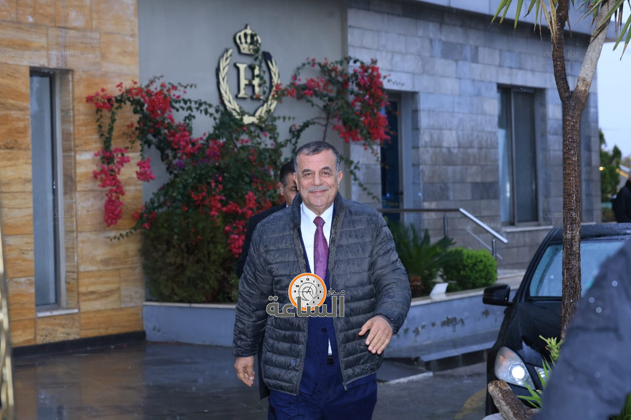 Madar Al-Saa Images 0.9867663191821643