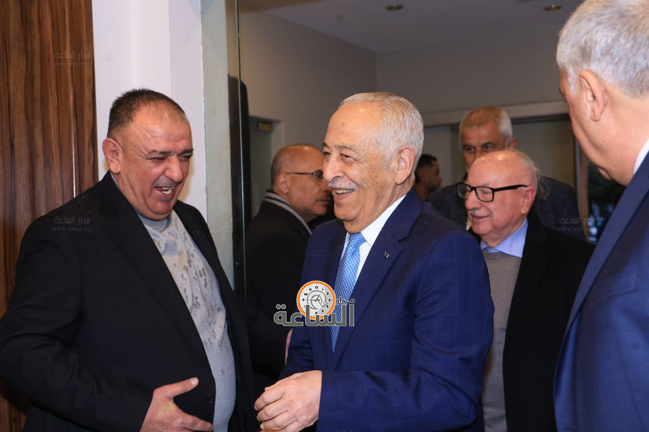 Madar Al-Saa Images 0.14238433352683788