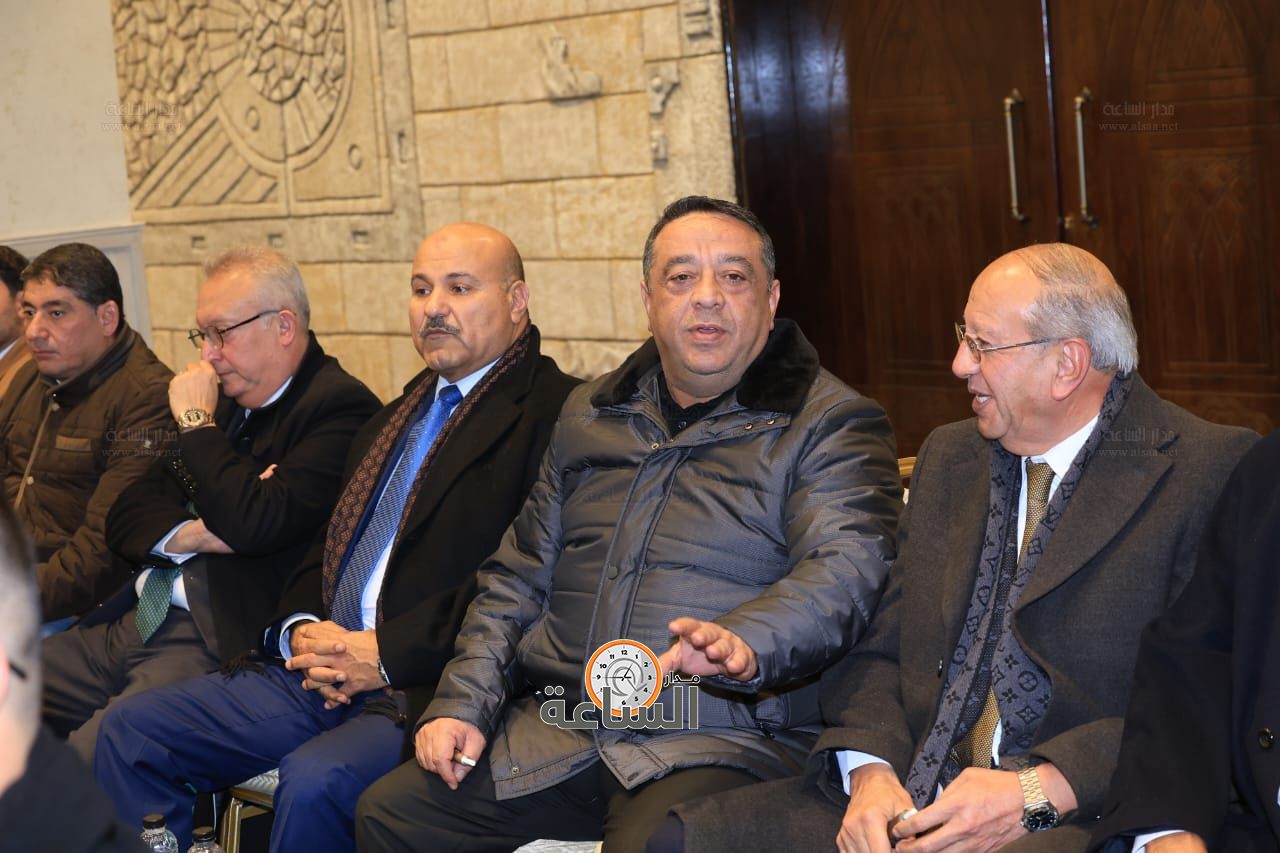 Madar Al-Saa Images 0.553231212922461