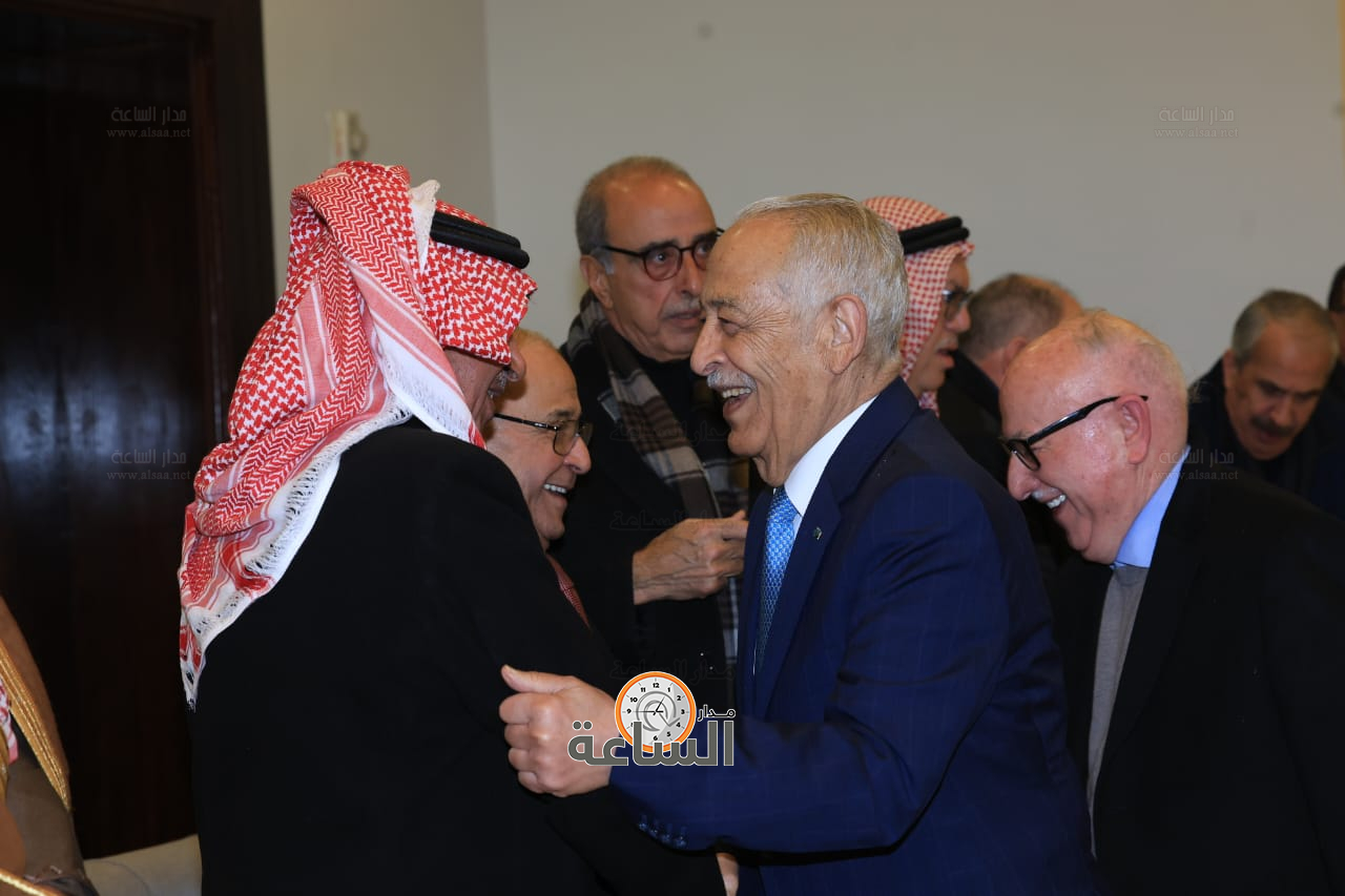 Madar Al-Saa Images 0.06479954981096758