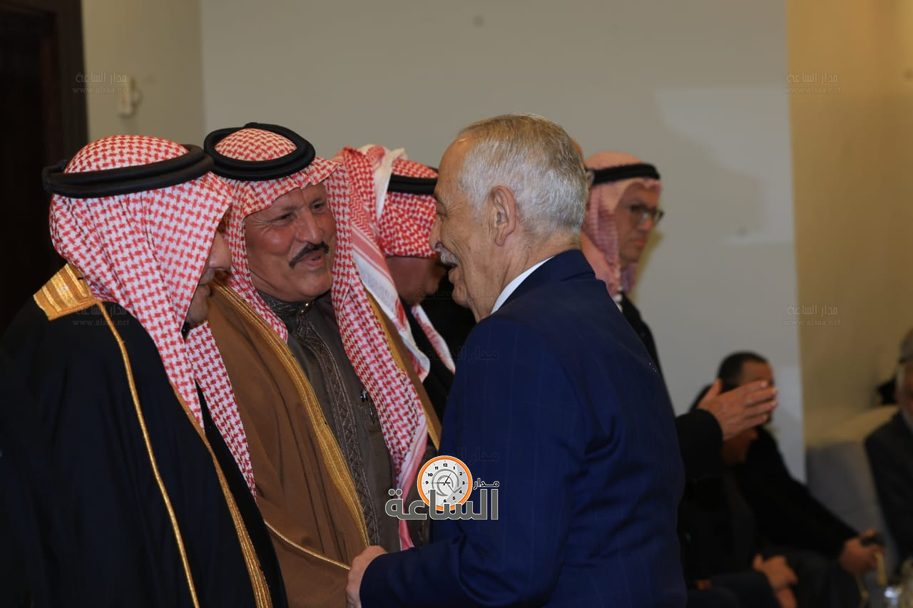 Madar Al-Saa Images 0.843106772708271