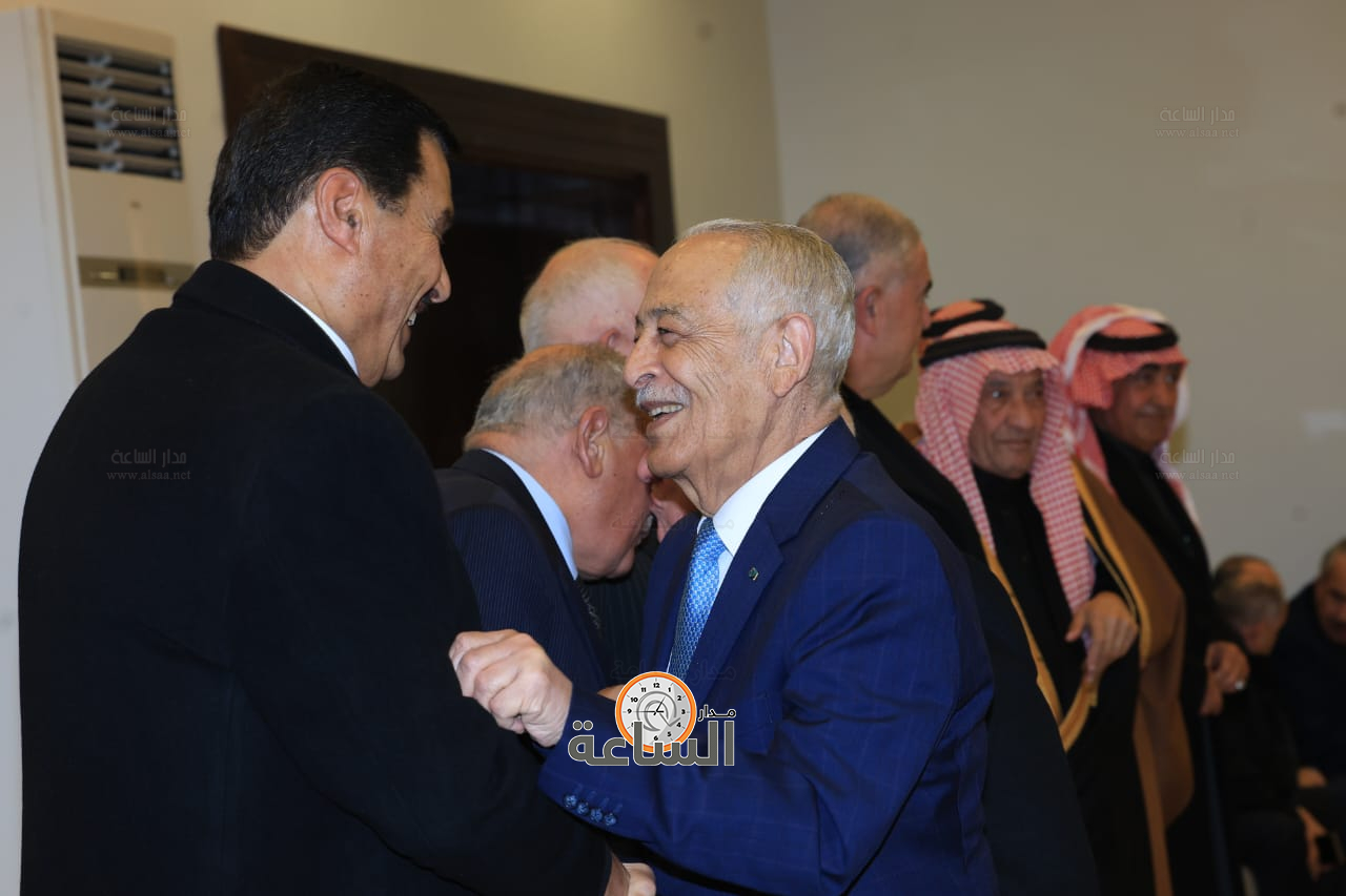 Madar Al-Saa Images 0.49771162281957715