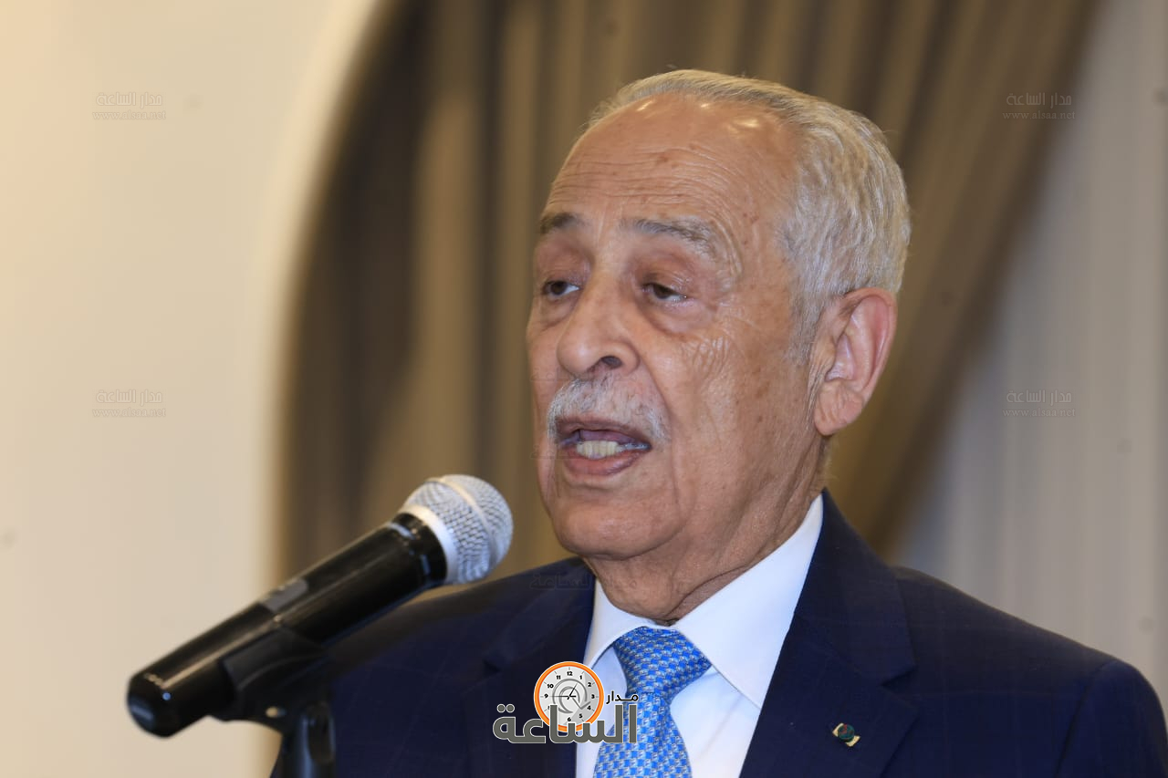 Madar Al-Saa Images 0.7541124510149153