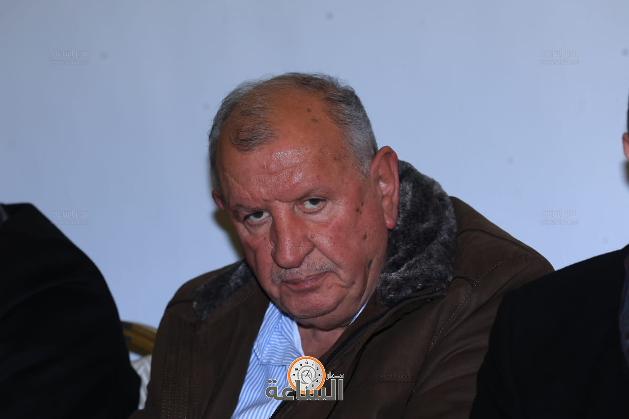 Madar Al-Saa Images 0.3891934671399573