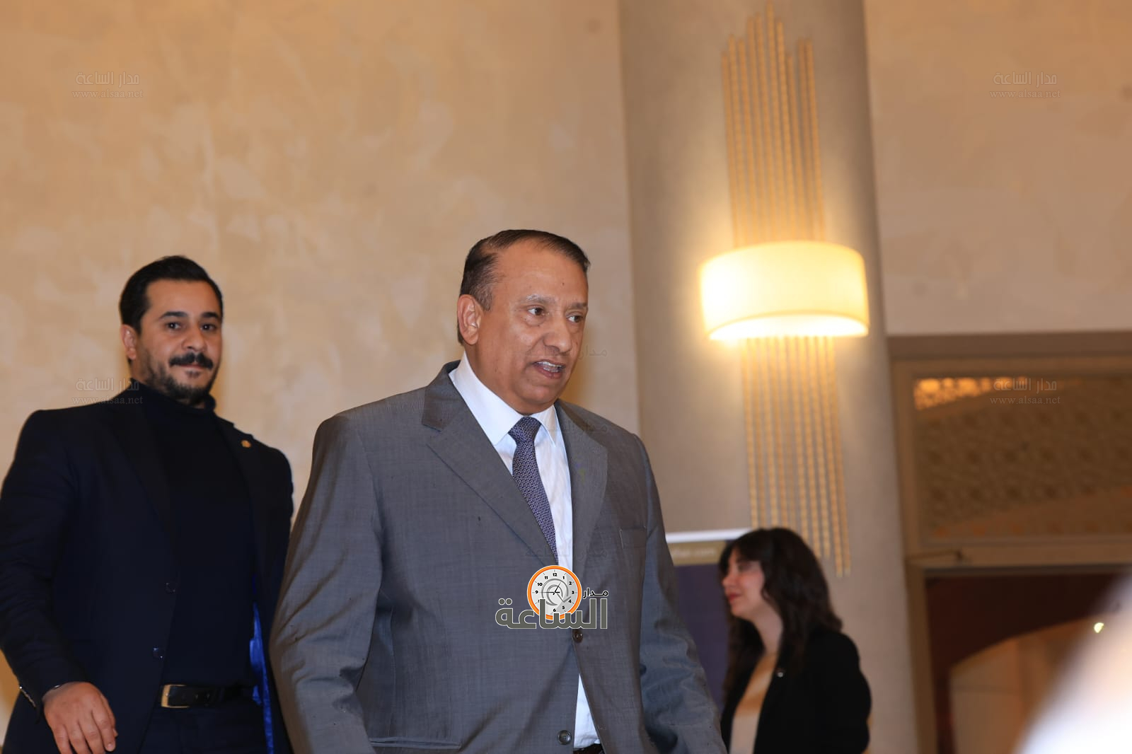 Madar Al-Saa Images 0.5947576108574878