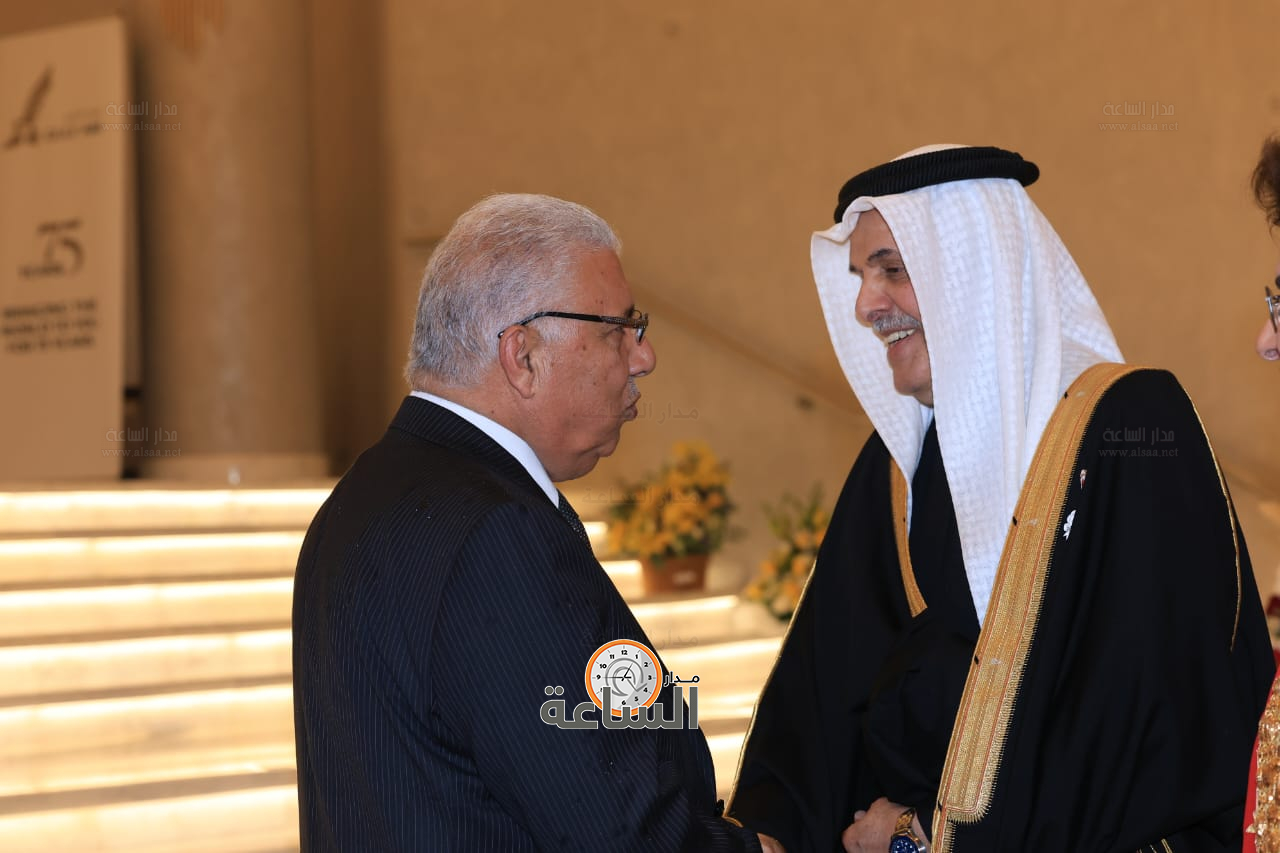 Madar Al-Saa Images 0.8198803746304774