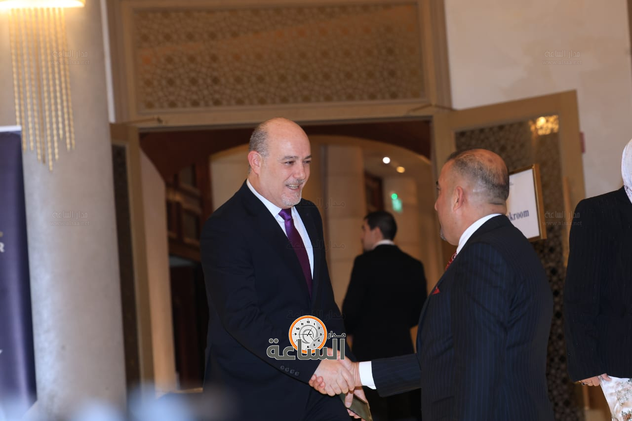 Madar Al-Saa Images 0.694956936905688