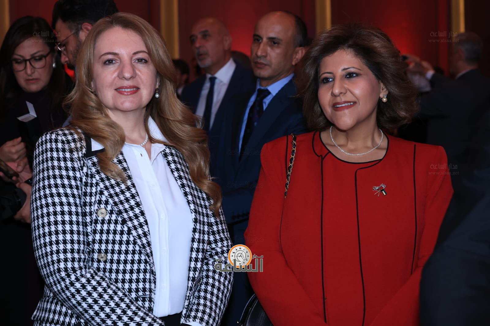 Madar Al-Saa Images 0.1438355369310066