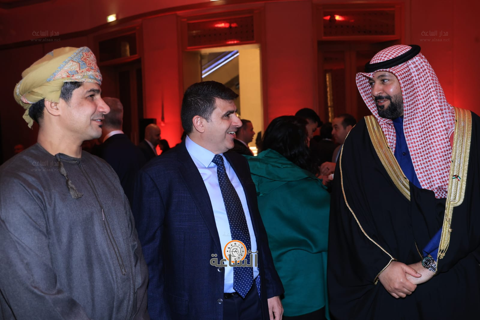 Madar Al-Saa Images 0.06212516168397564