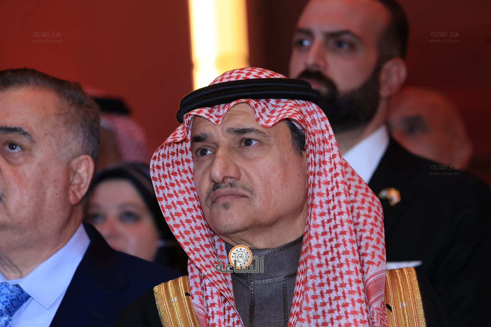 Madar Al-Saa Images 0.43252383907254277