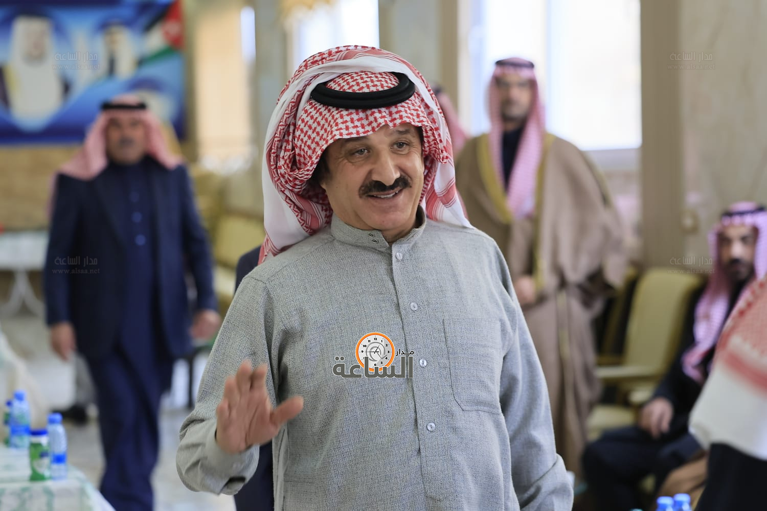 Madar Al-Saa Images 0.5412373585754822