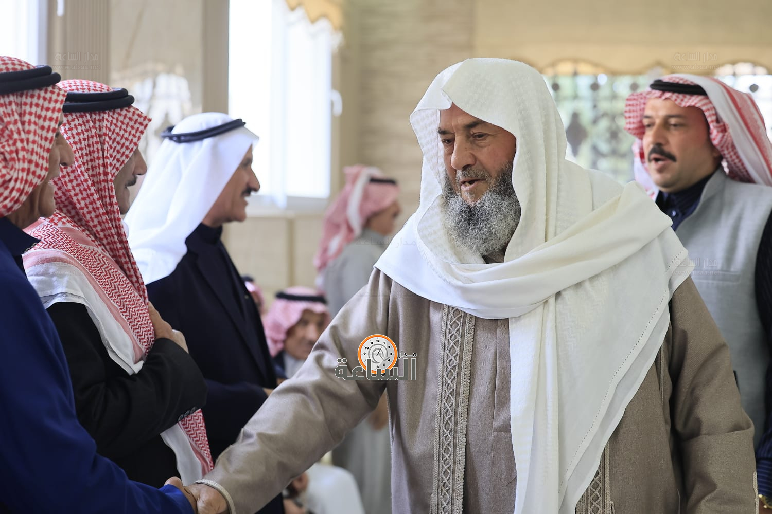 Madar Al-Saa Images 0.09623909644241979