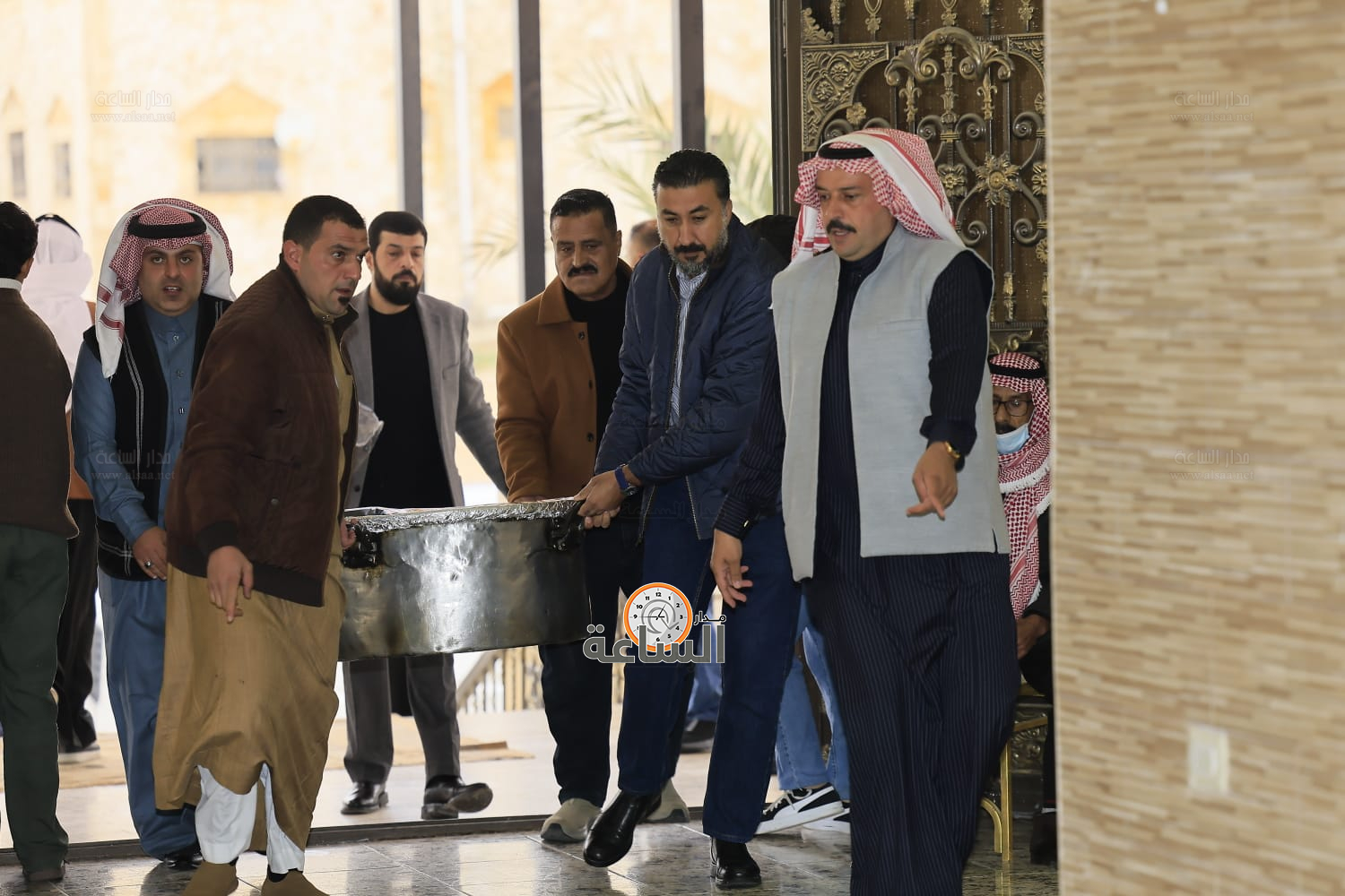 Madar Al-Saa Images 0.06940960123556572