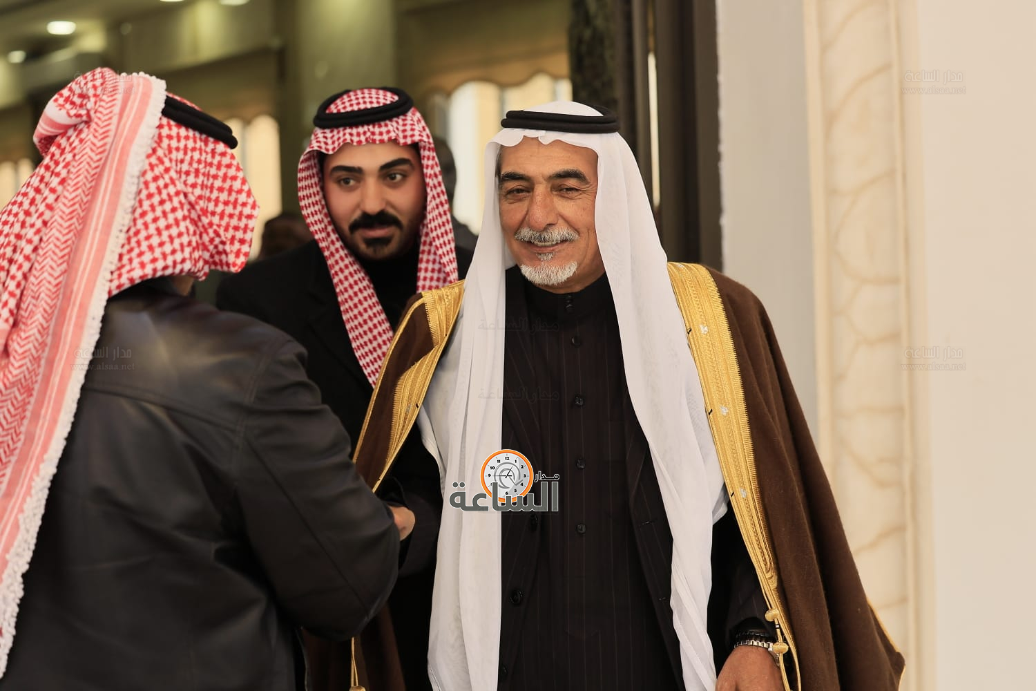 Madar Al-Saa Images 0.12298957756626472