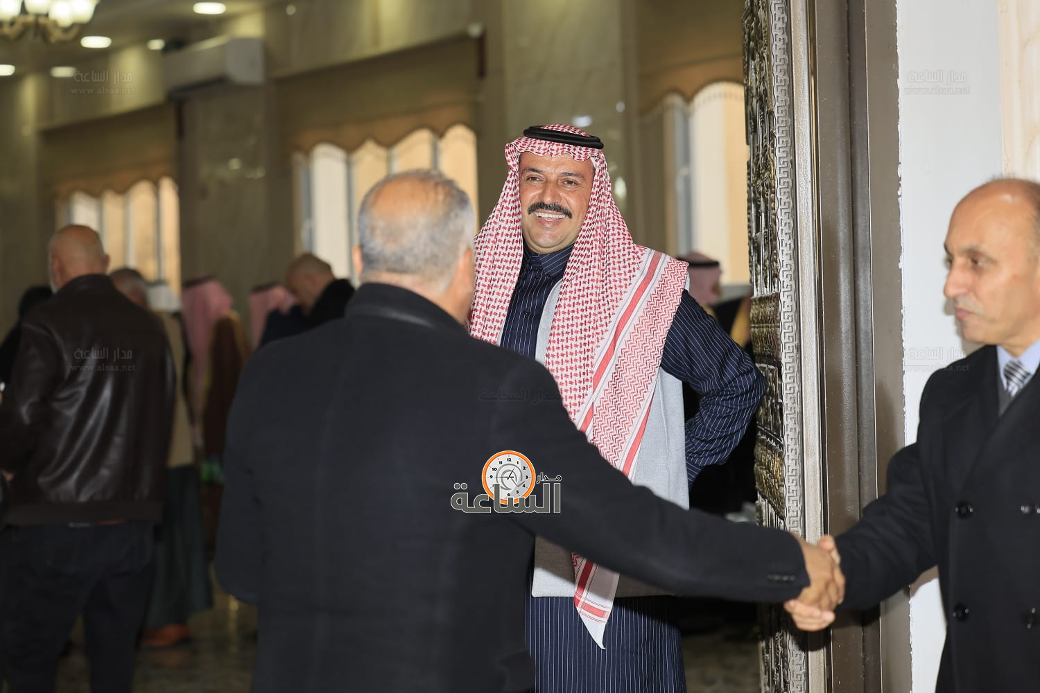 Madar Al-Saa Images 0.9210452489988012