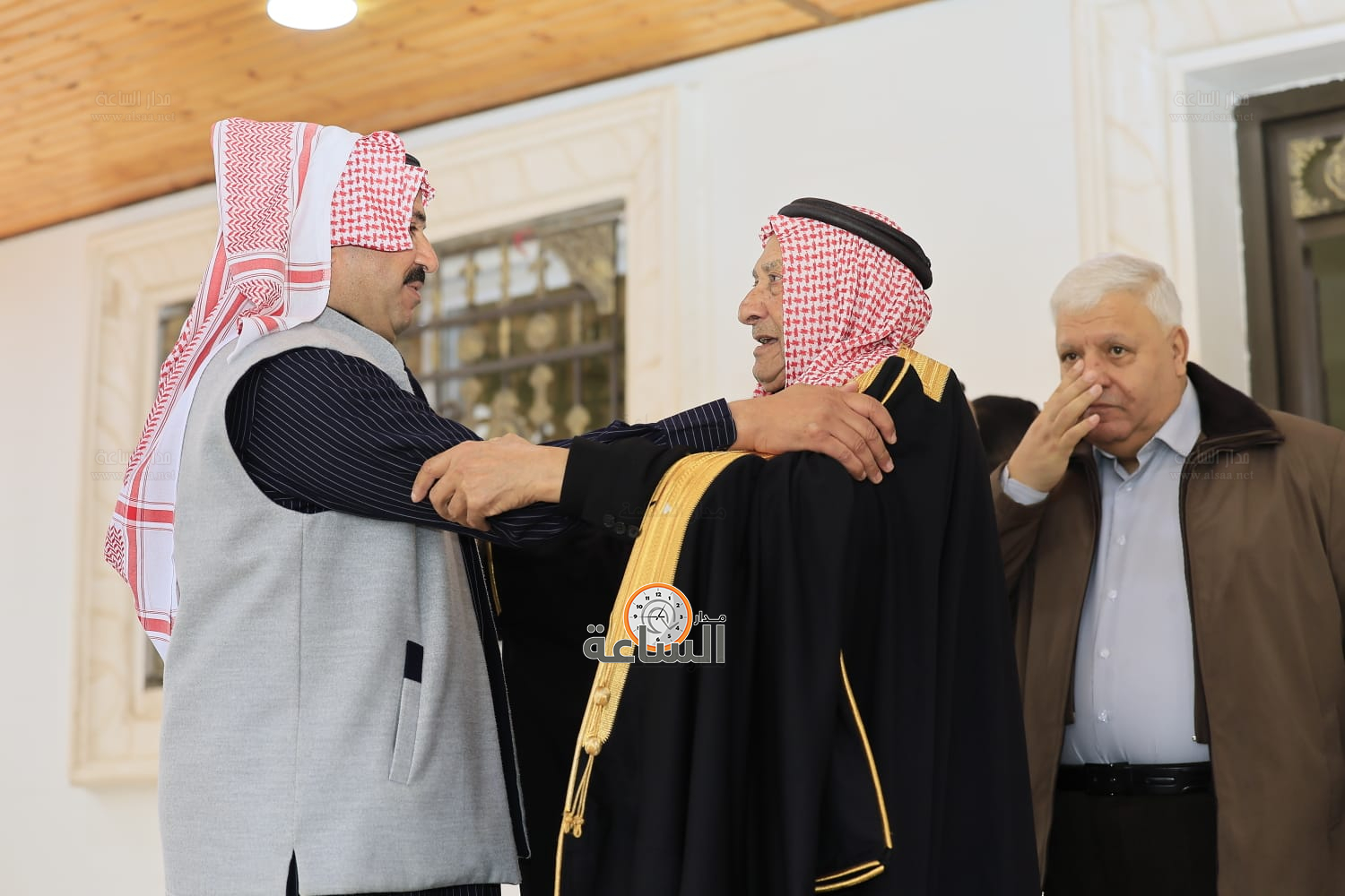 Madar Al-Saa Images 0.42797147647920364