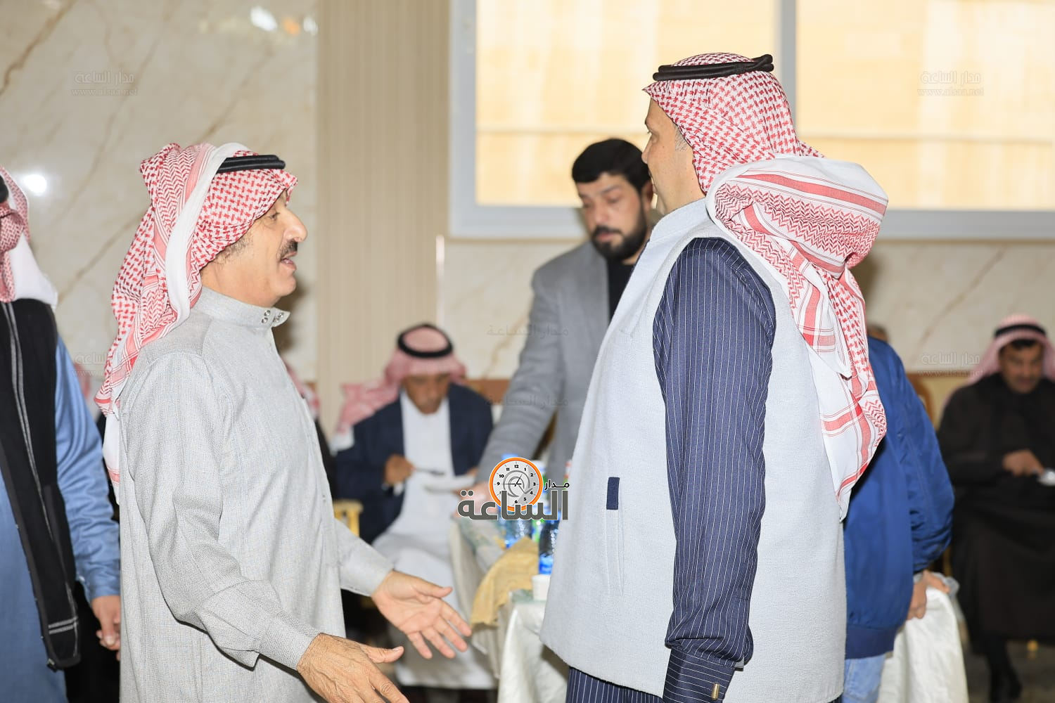 Madar Al-Saa Images 0.8800592845656816