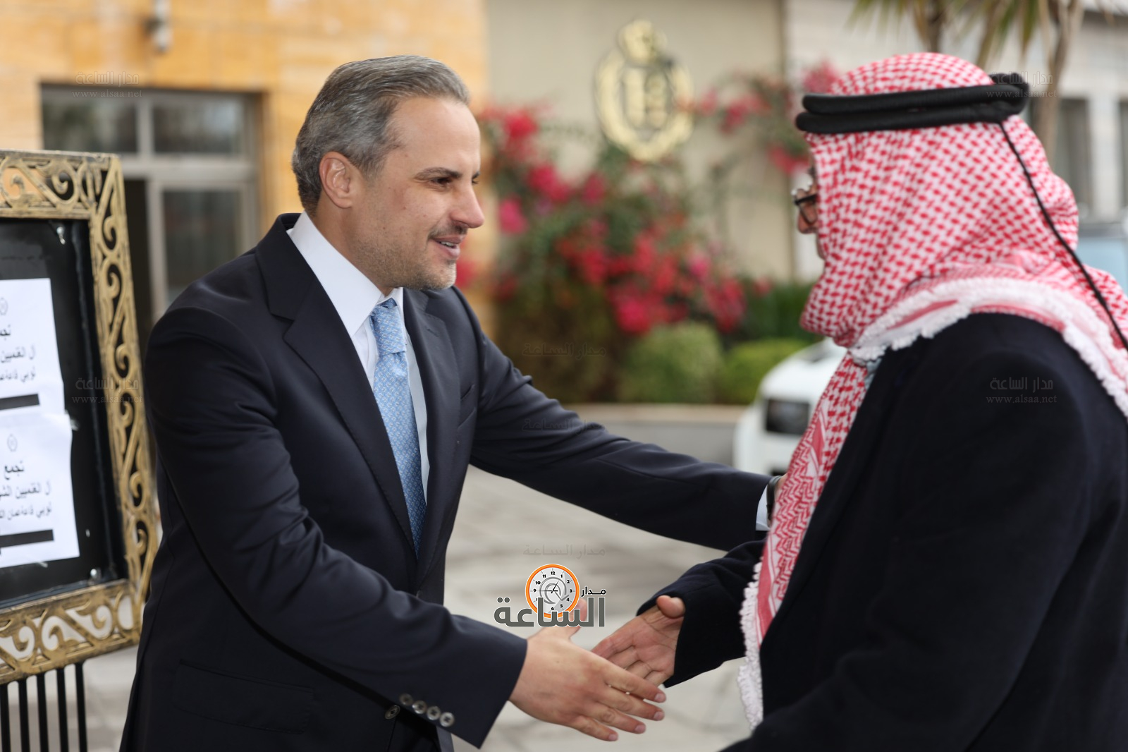 Madar Al-Saa Images 0.531451759922568