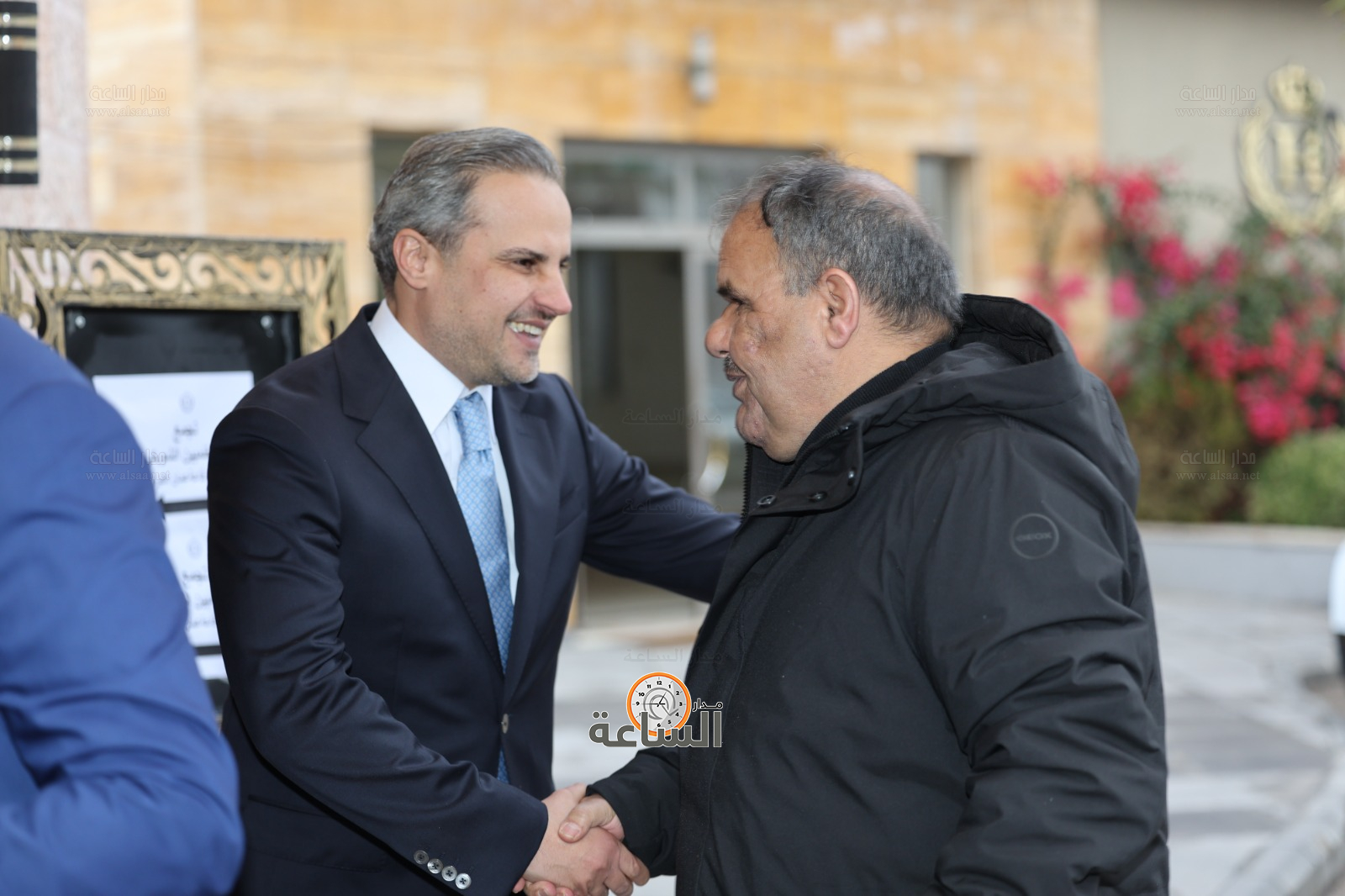 Madar Al-Saa Images 0.23963418540046255