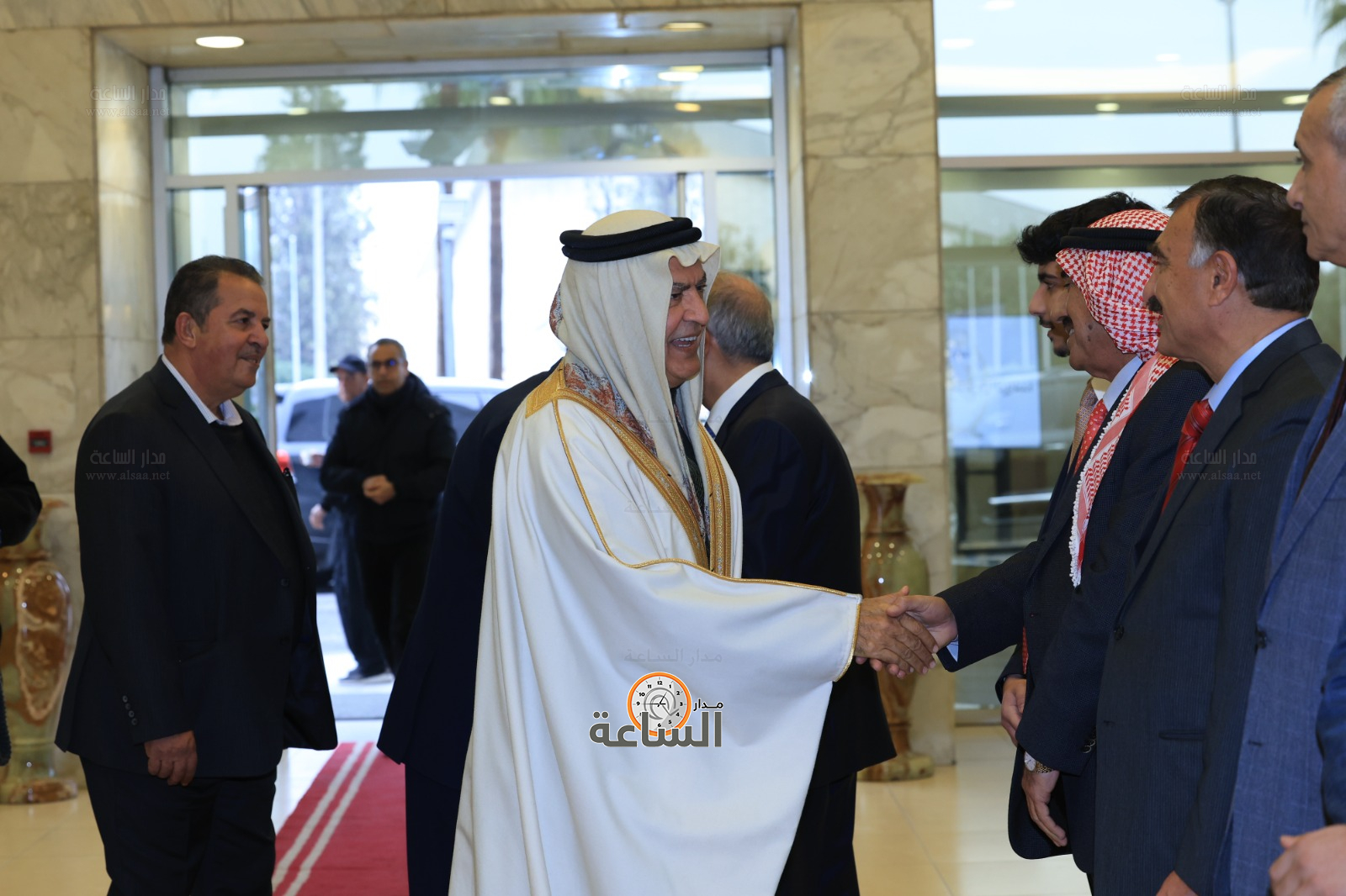 Madar Al-Saa Images 0.5188442188959944