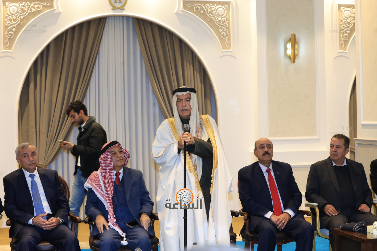 Madar Al-Saa Images 0.49259058783044285