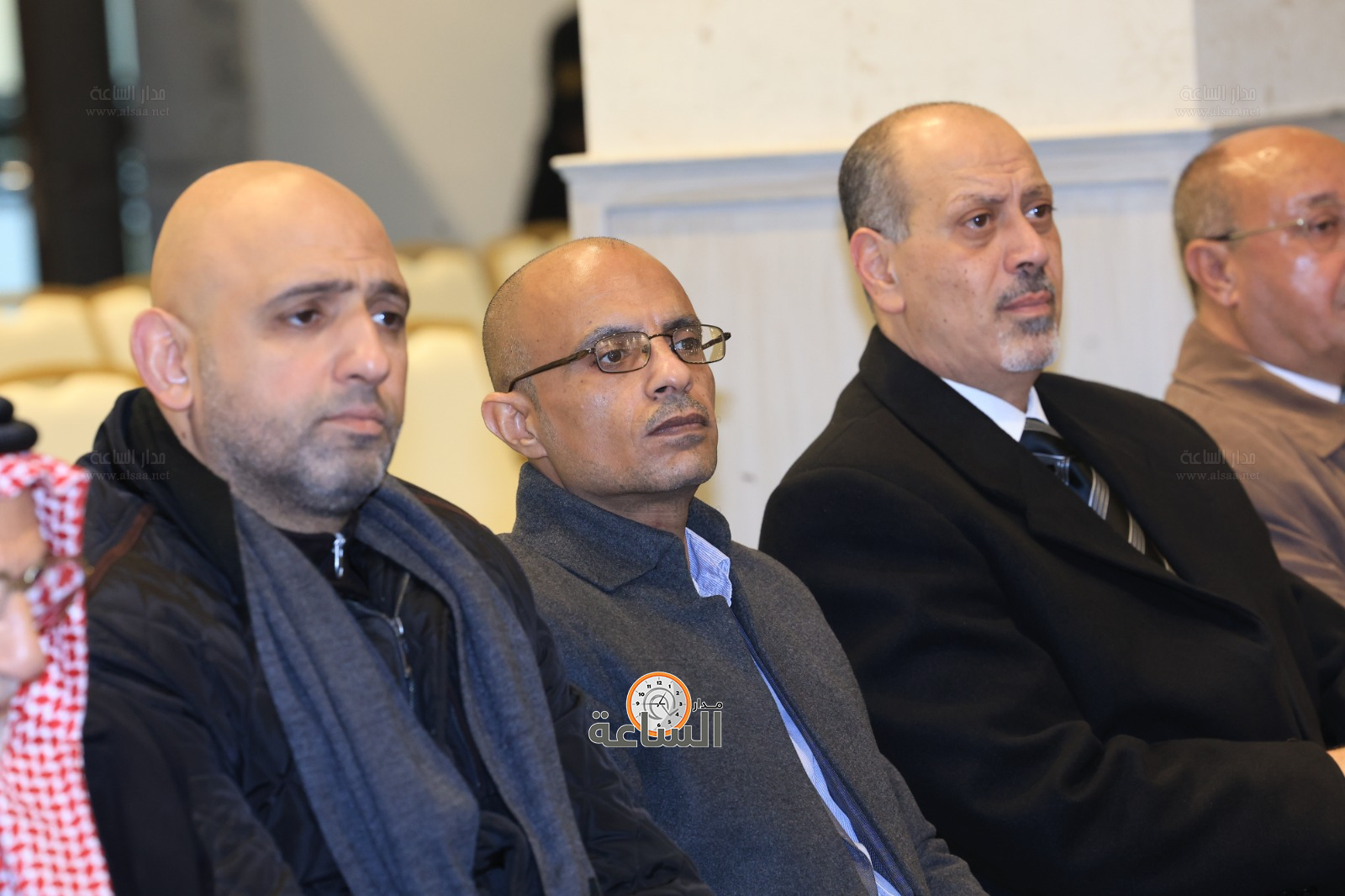 Madar Al-Saa Images 0.3196513717992717