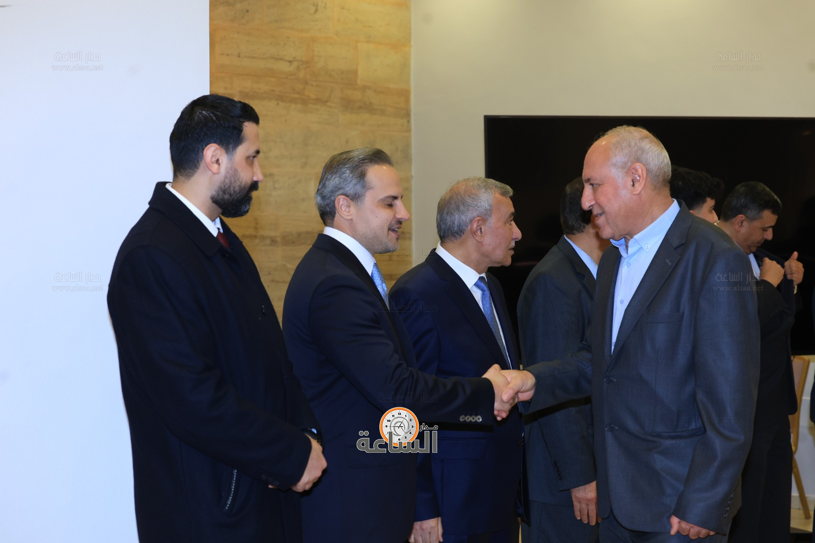 Madar Al-Saa Images 0.56751491829687