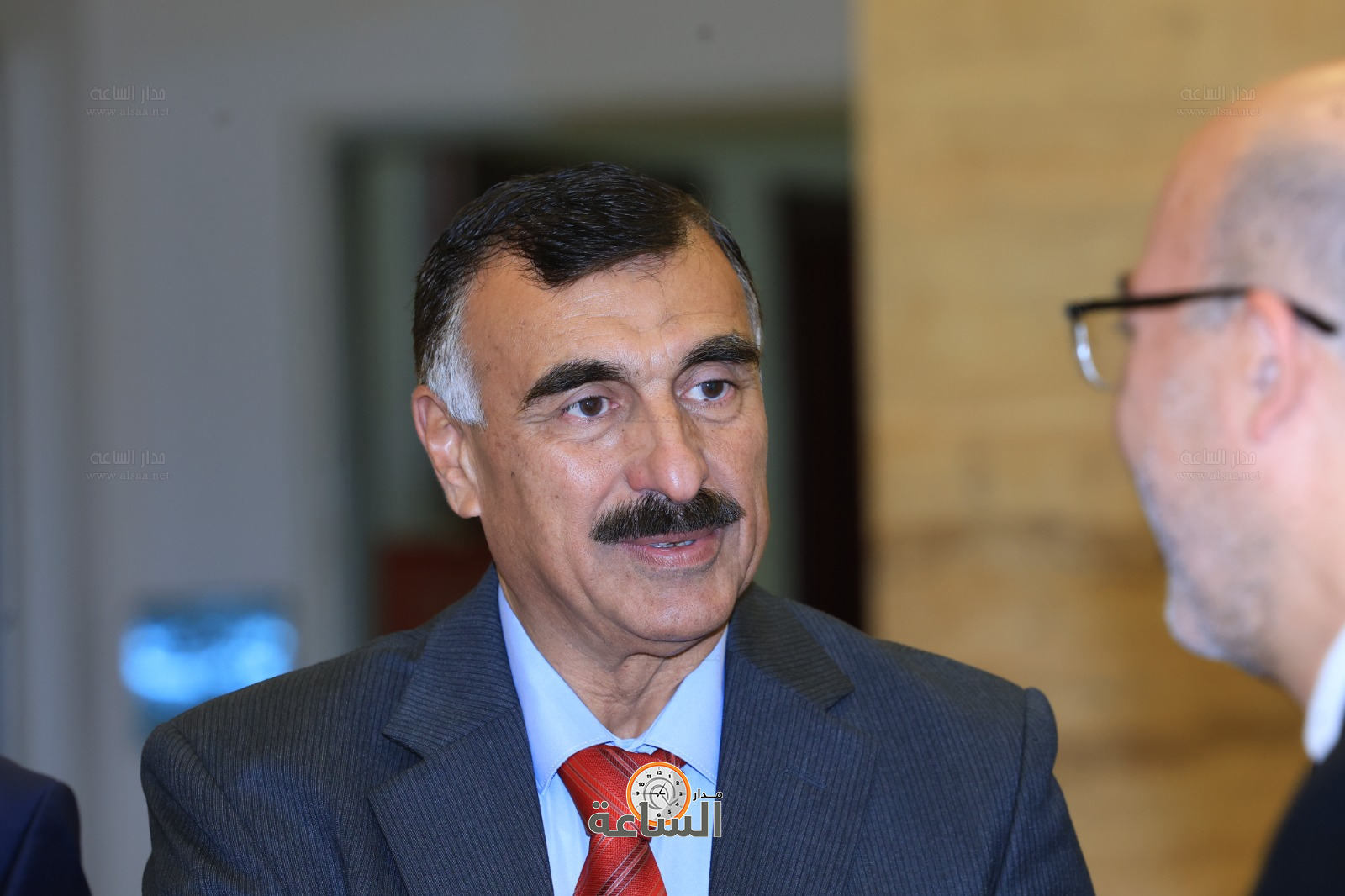 Madar Al-Saa Images 0.15971019345699444