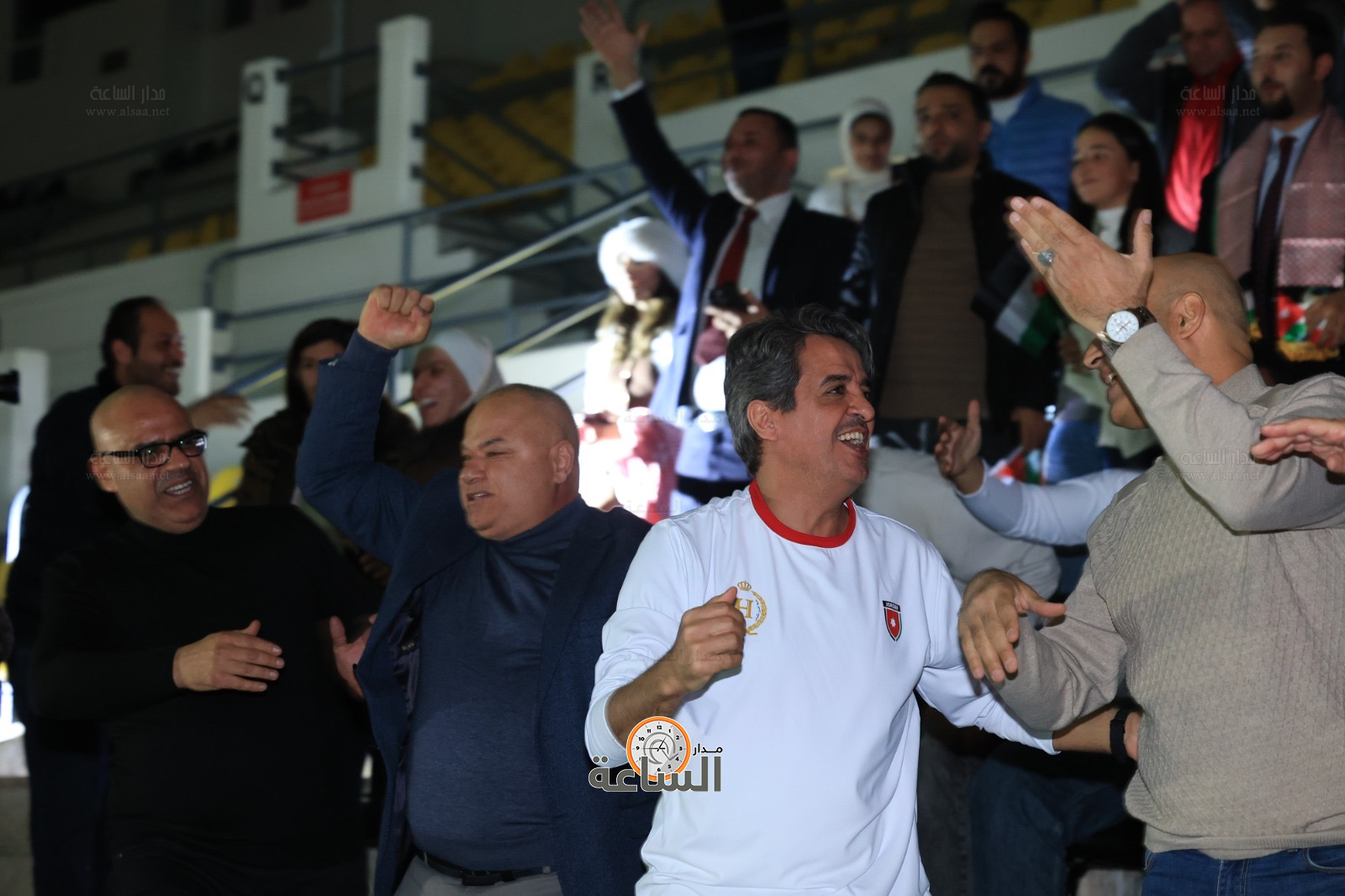 Madar Al-Saa Images 0.39940867942418457