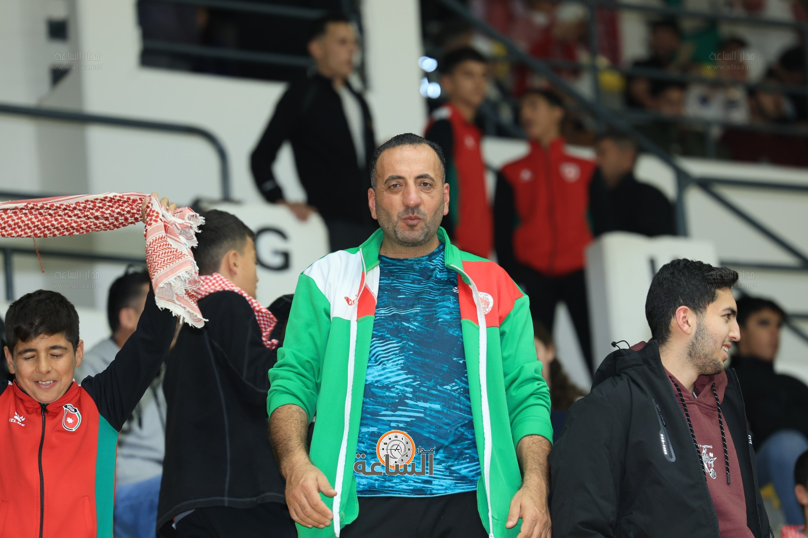 Madar Al-Saa Images 0.7334236118778307