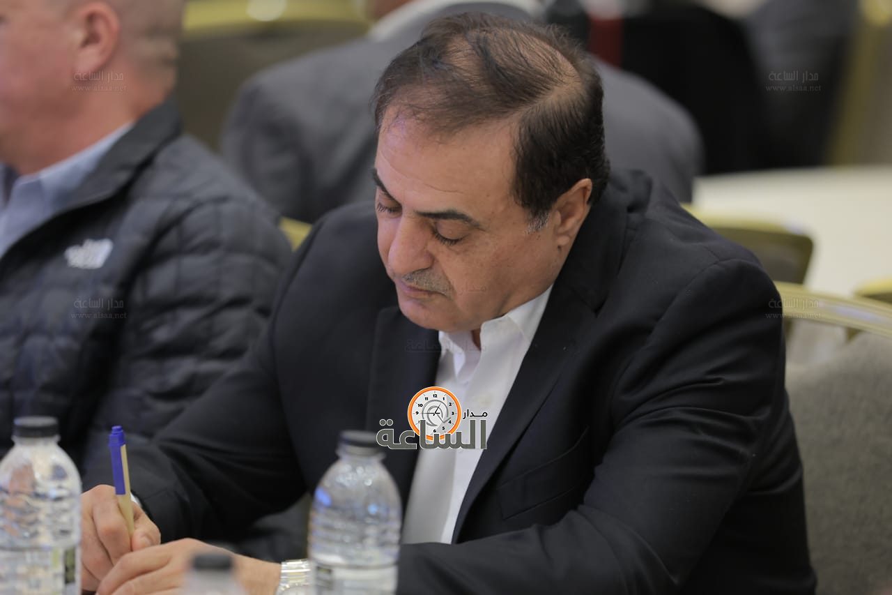 Madar Al-Saa Images 0.3051844410624177