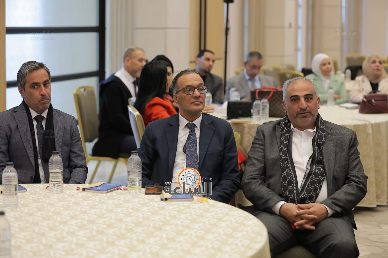 Madar Al-Saa Images 0.8174542783295728