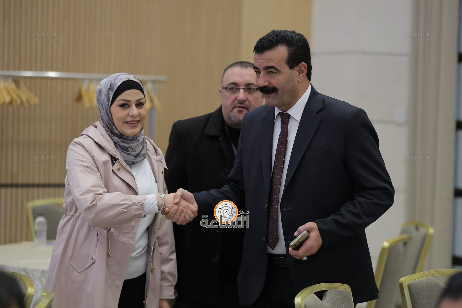 Madar Al-Saa Images 0.4576778392454054