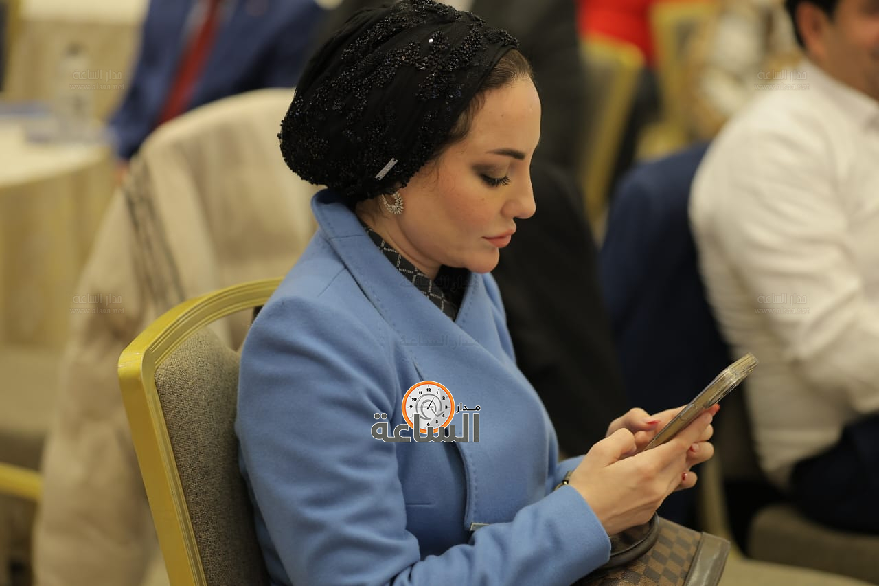 Madar Al-Saa Images 0.32144687838608677