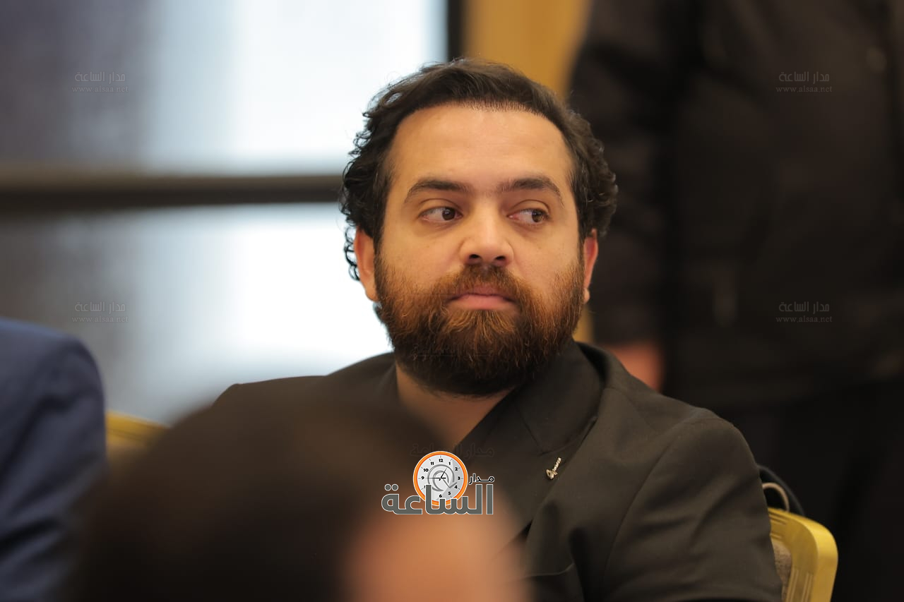 Madar Al-Saa Images 0.2325627677468184