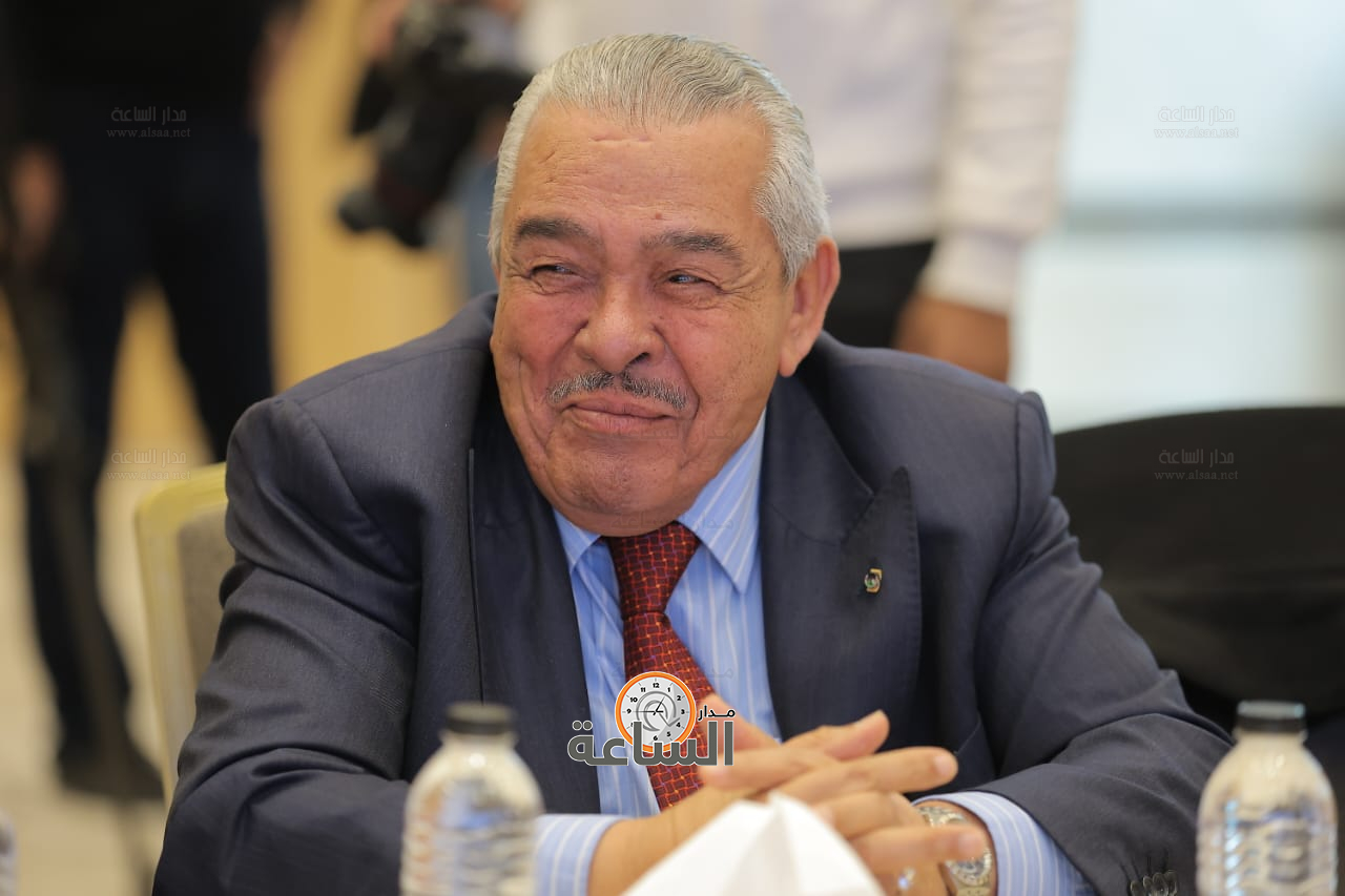 Madar Al-Saa Images 0.10550294838715335