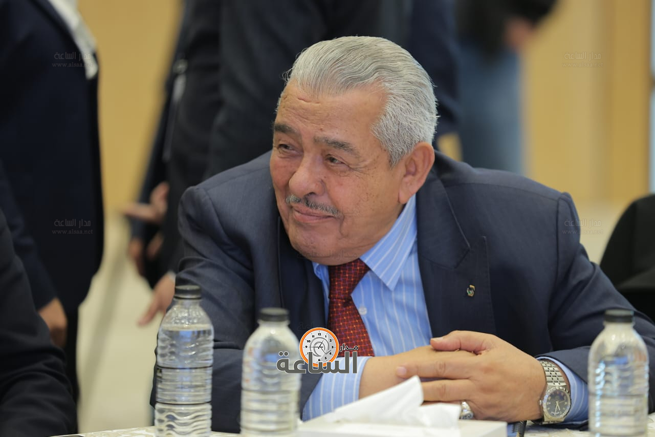 Madar Al-Saa Images 0.6085383939578689